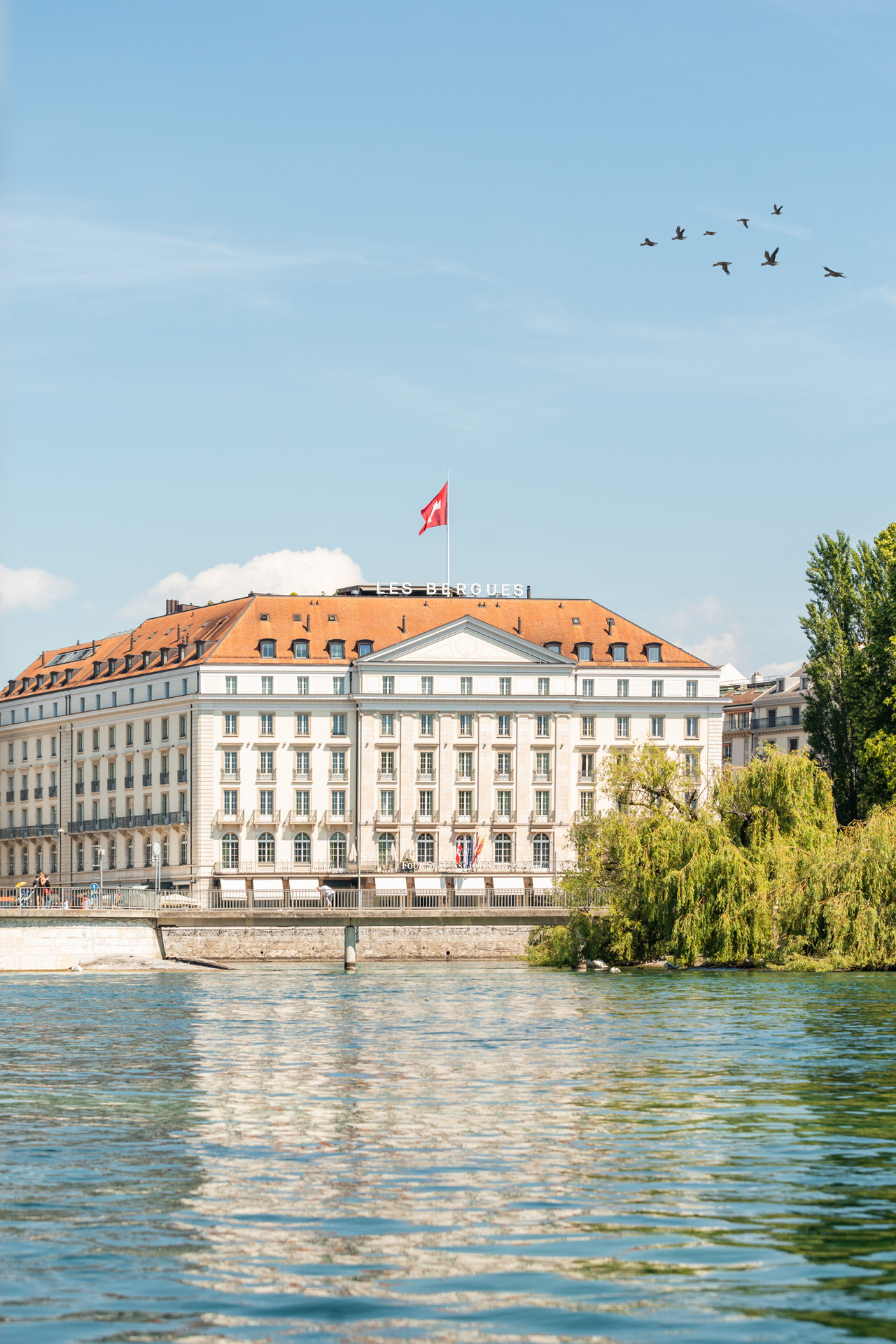Conoce Four Seasons Hôtel des Bergues, el primer hotel de Ginebra
